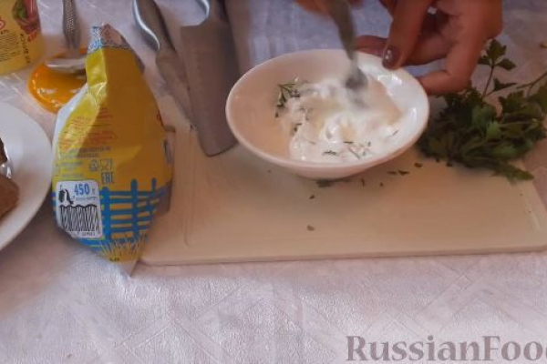 Гренки с чесночным соусом, к пиву