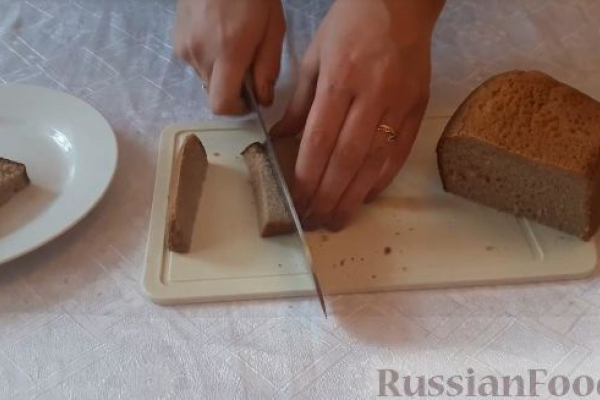 Гренки с чесночным соусом, к пиву