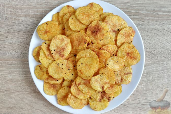 Картофельные чипсы в микроволновке