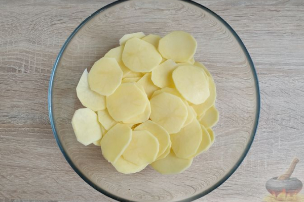 Картофельные чипсы в микроволновке