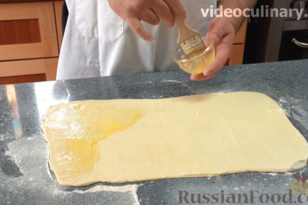 Сырные палочки из слоёного теста