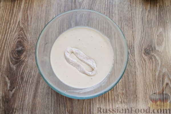 Кольца кальмаров в пивном кляре, жаренные на сковороде