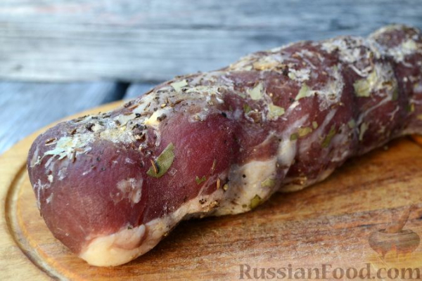 Полендвица (сыровяленое мясо)