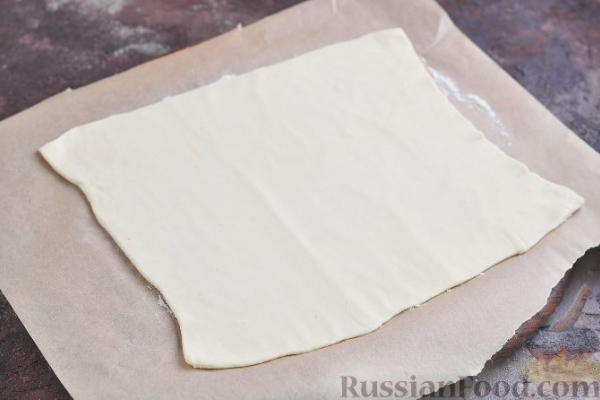 Слоеные завитки с сыром