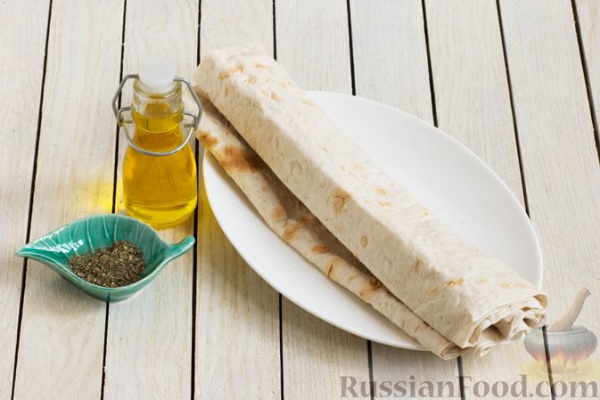 Снеки из лаваша (на сковороде)
