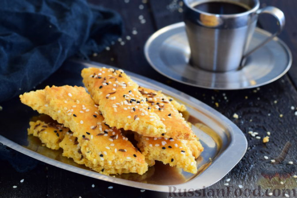 Соленое сырное печенье на майонезе
