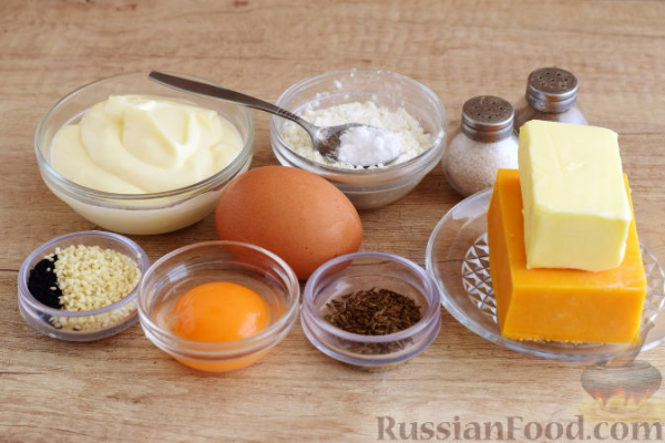 Соленое сырное печенье на майонезе