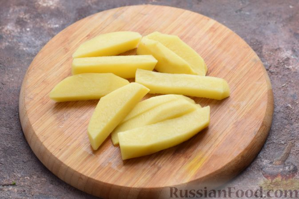 Запечённый картофель с сыром в беконе