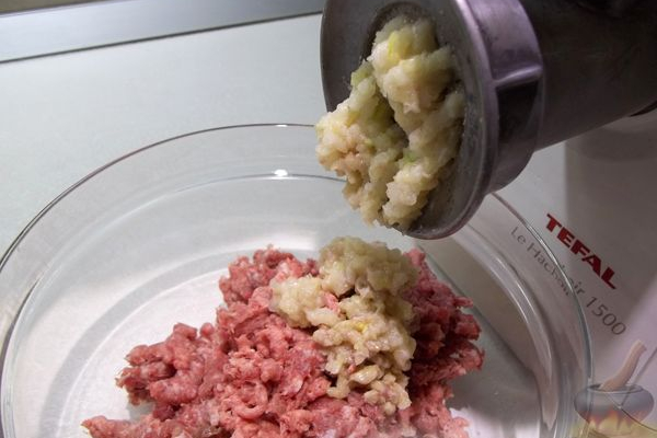 Чебуреки с мясом