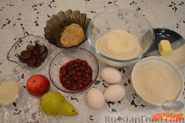 Фруктово-ягодная шарлотка
