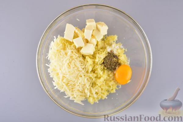 Картофельное печенье с сыром и прованскими травами