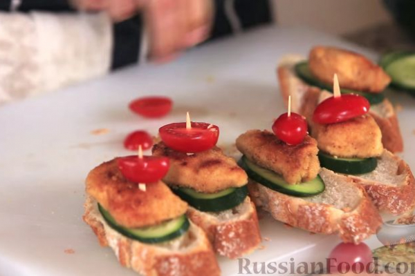 Куриные наггетсы или испанские тапасы