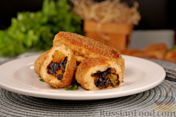 Куриные зразы с сухофруктами
