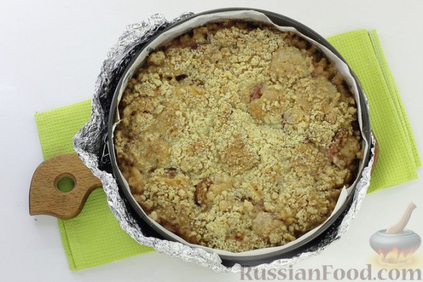 Насыпной пирог со сливами