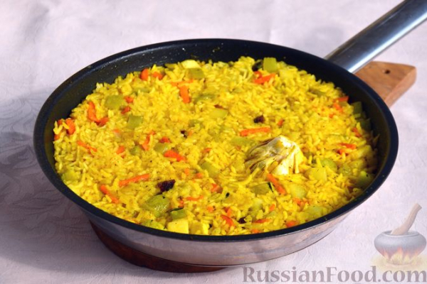Рис с цукини, на сковороде