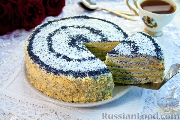 Сметанный торт с маком