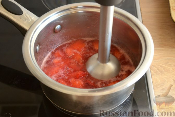 Творожная запеканка со сливами (без муки)