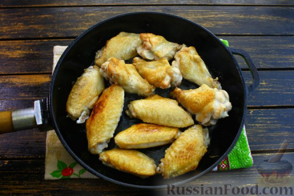 Куриные крылышки с овощами в кисло-сладком соусе