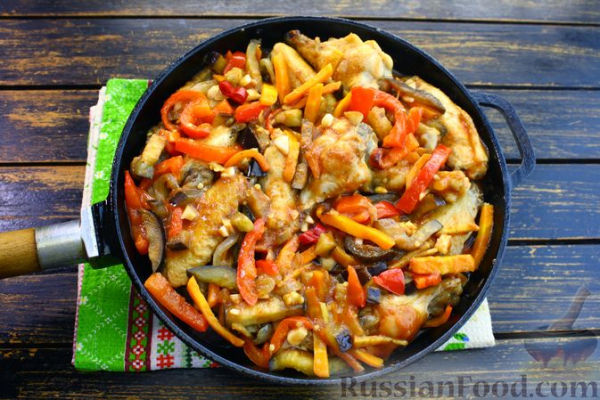 Куриные крылышки с овощами в кисло-сладком соусе