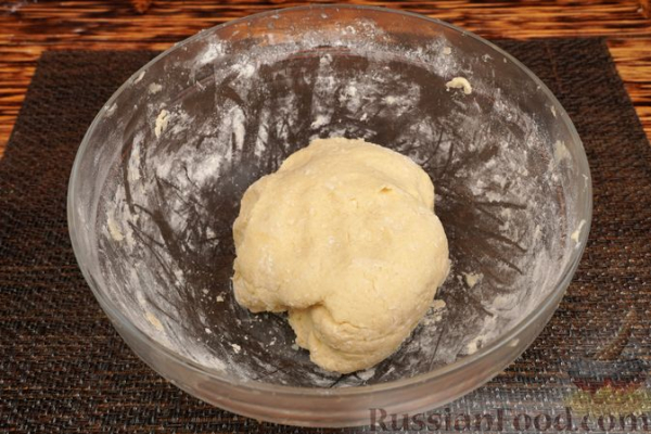 Лимонный пирог из песочного теста на сметане