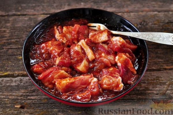Свиные ребрышки в соусе по-канадски