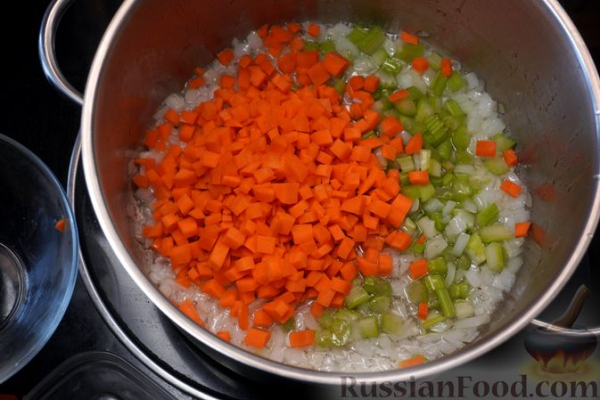 Борщ с краснокочанной капустой