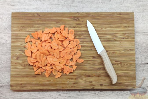 Гречка с овощами и грибами, на сковороде
