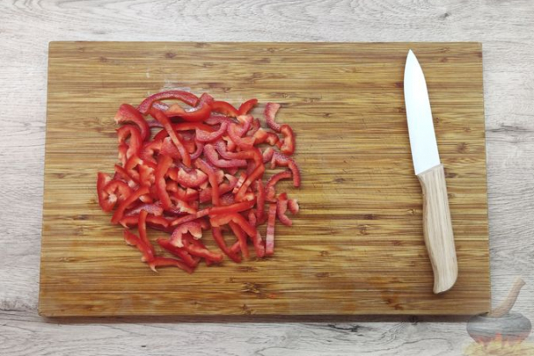 Гречка с овощами и грибами, на сковороде