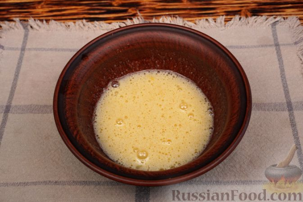 Мини-слойки с творогом и виноградом