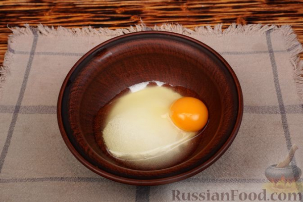 Мини-слойки с творогом и виноградом