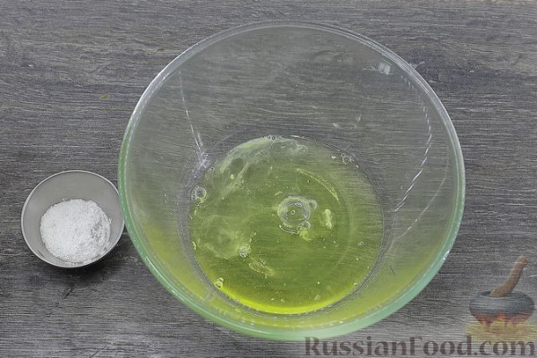 Морковный рулет с творожно-яблочной начинкой