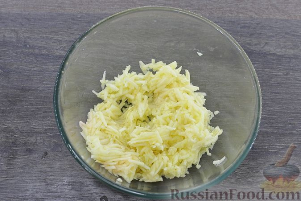 Морковный рулет с творожно-яблочной начинкой