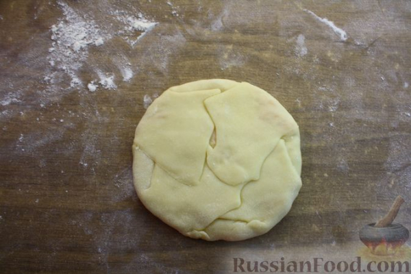 Плацинды с тыквой и яблоком (в духовке)
