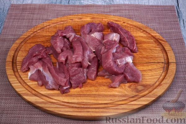 Рис с мясом, грибами и яйцами