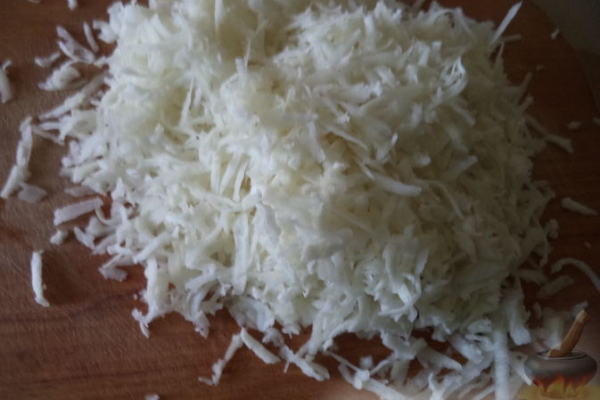 Салат из дайкона и яблок