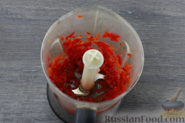 Салат из яиц, плавленого сыра и болгарского перца