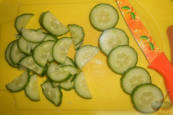 Салат из редьки с капустой и грейпфрутом