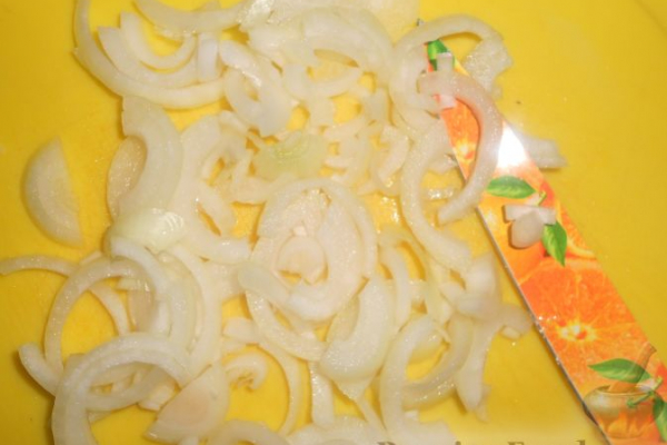 Салат из редьки с капустой и грейпфрутом