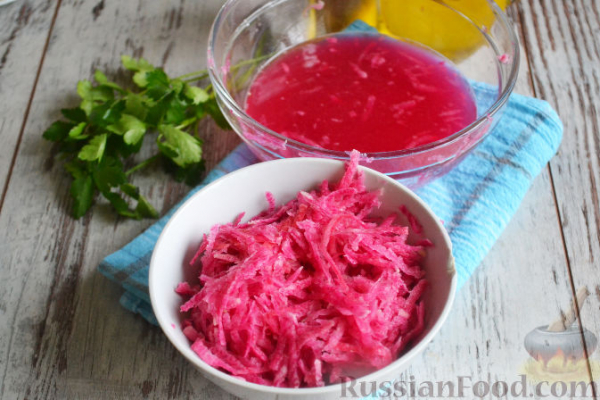 Салат из редьки, с мясом