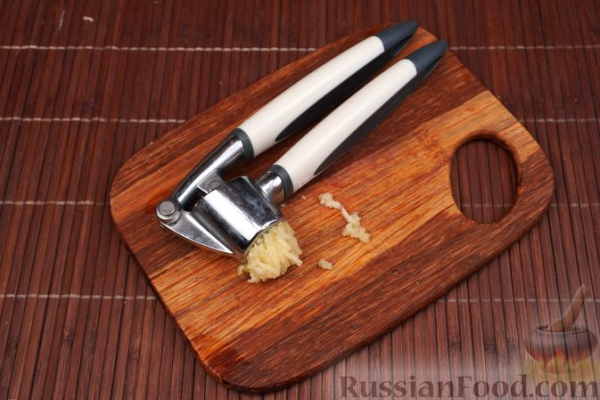 Салат из свёклы со стручковой фасолью и фетой