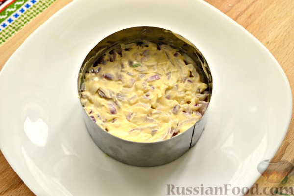 Салат с редькой и курицей