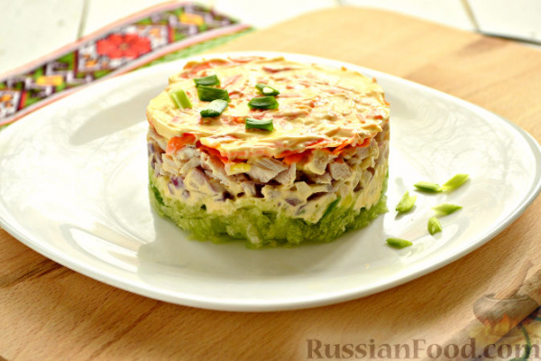 Салат с редькой и курицей