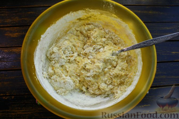 Сдобный пирог на топлёном молоке, с цедрой и ореховым штрейзелем