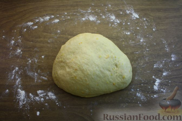 Сдобный пирог на топлёном молоке, с цедрой и ореховым штрейзелем