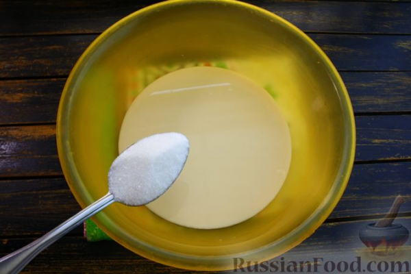 Сдобный пирог на топлёном молоке, с цедрой и ореховым штрейзелем