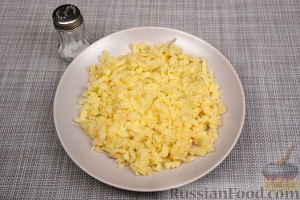 Слоёный салат "Сельдь под шубой" (без моркови)
