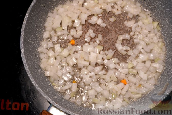 Суп с фрикадельками, рисом и йогуртовой заправкой (топчета)