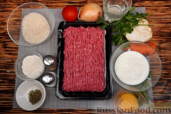 Суп с фрикадельками, рисом и йогуртовой заправкой (топчета)
