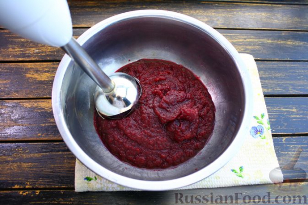 Свекольный паштет с кунжутной пастой