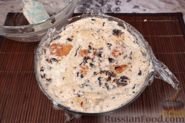Торт "Панчо" с черносливом, сметаной и грецкими орехами